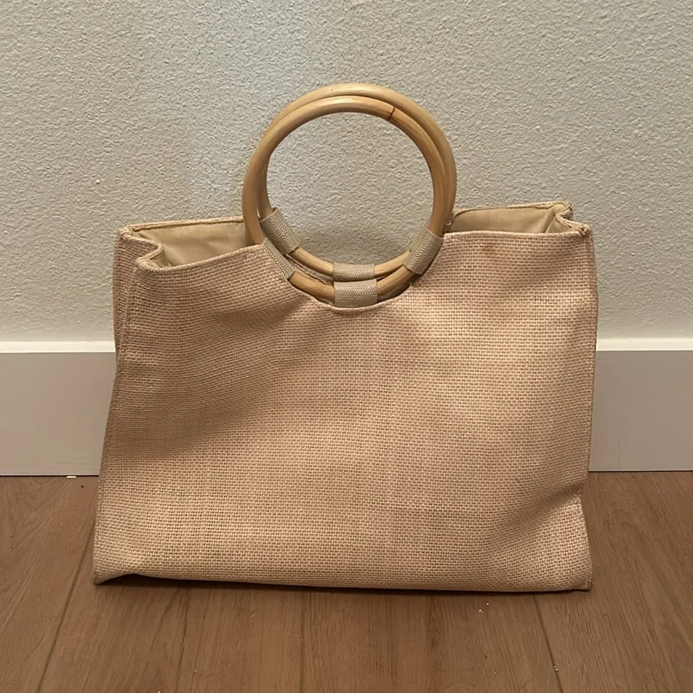 Vintage Preston & York 100% Straw Embroidered Bag